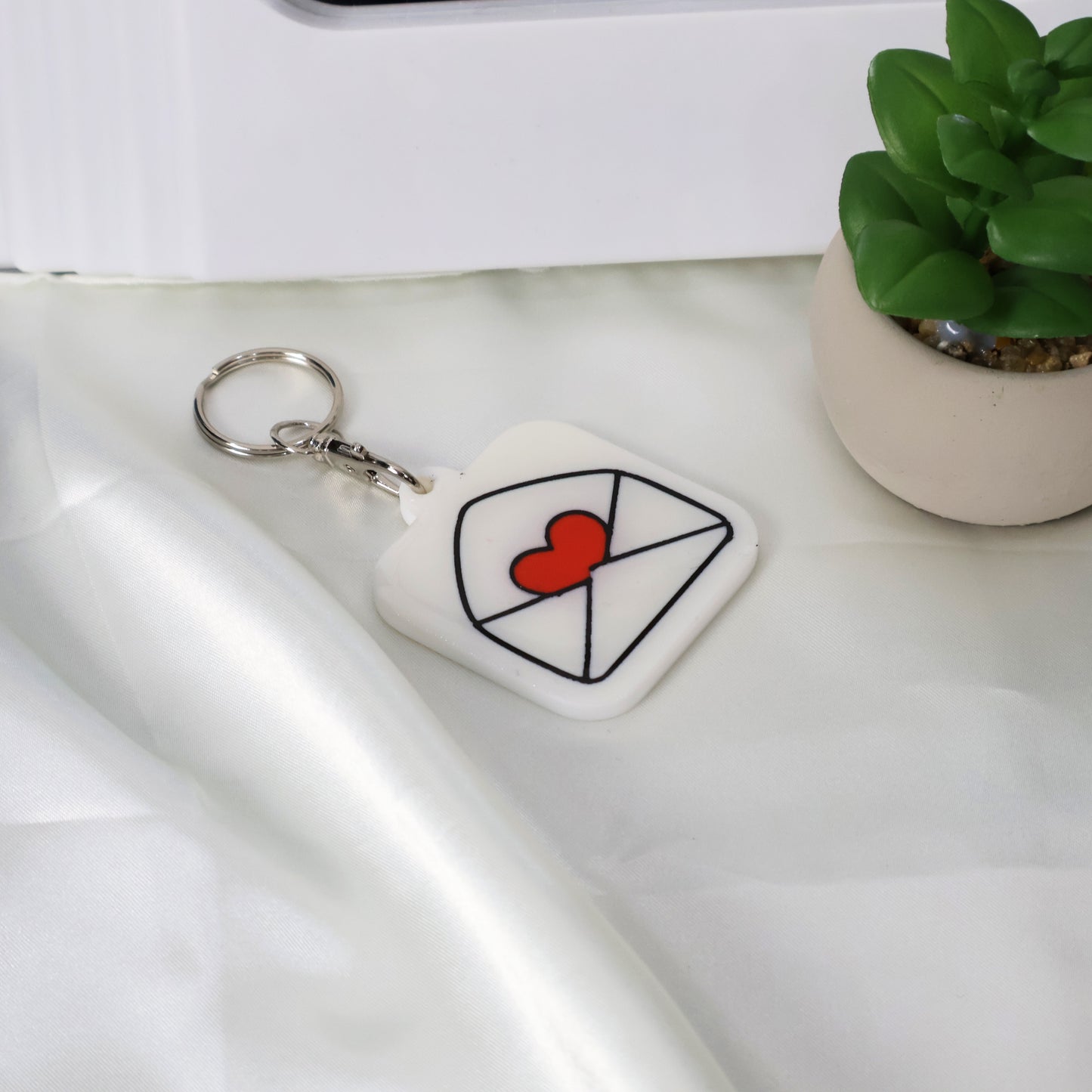 Personalisierter NFC-Schlüsselanhänger – Teilen Sie eine versteckte Nachricht mit Stil